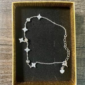 Silver 0.9ctw moissainite Floral Charm Bracelet